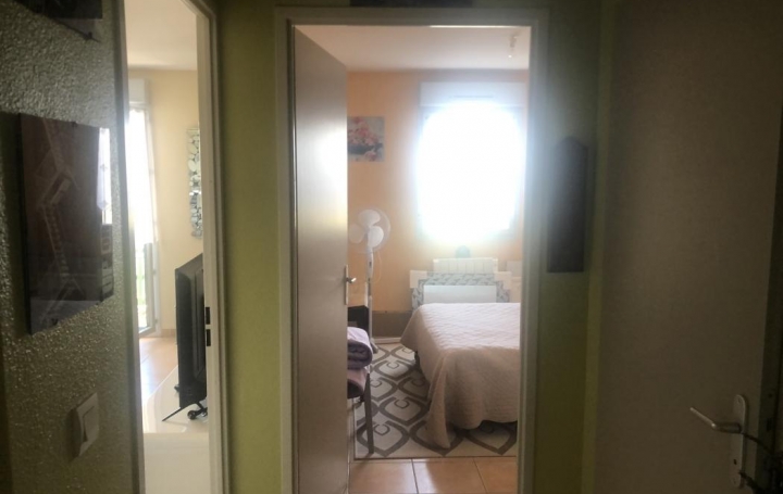 2 Pièces SAINT-GILLES (30800)  45 m2 85 000 € 