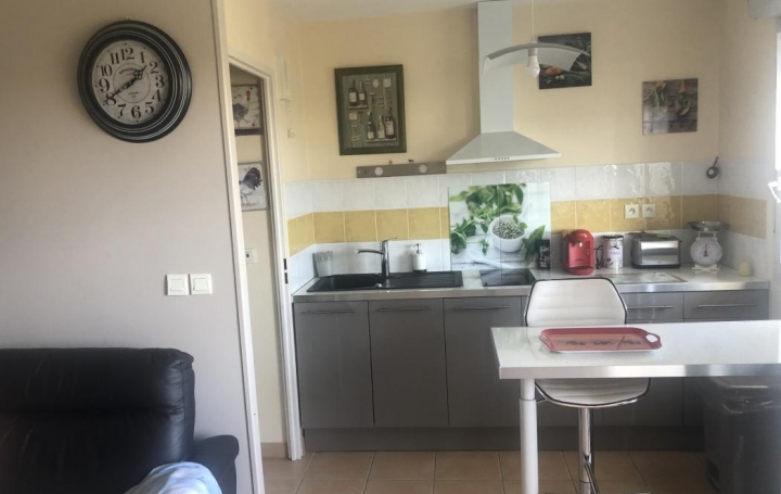 2 Pièces SAINT-GILLES (30800)  45 m2 85 000 € 