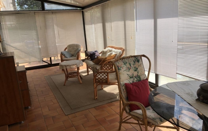 Villa SAINT-GILLES (30800)  112 m2 289 000 € 