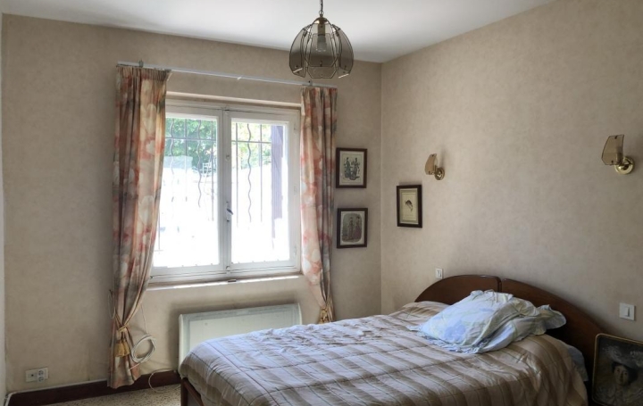 Villa SAINT-GILLES (30800)  112 m2 289 000 € 