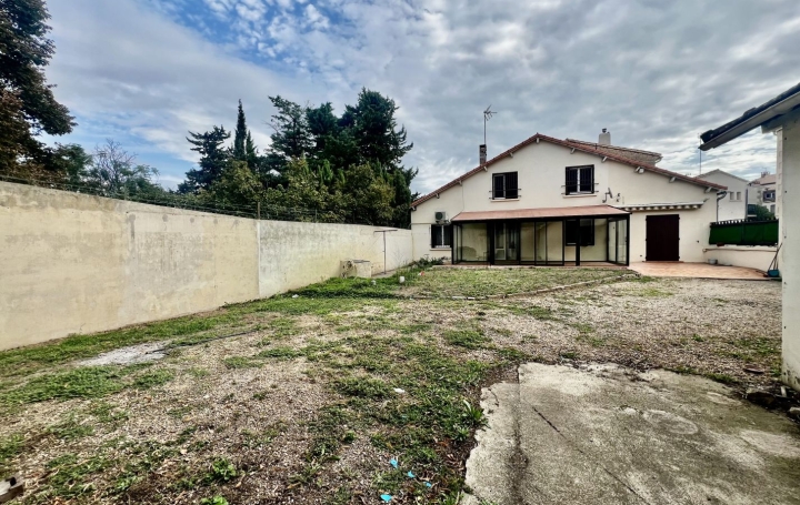 Maison / Villa SAINT-GILLES (30800) 112 m<sup>2</sup> 289 000 € 