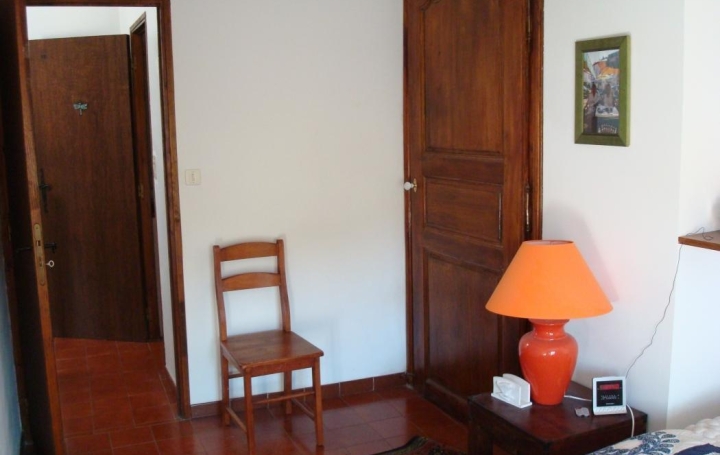 Maison SAINT-GILLES (30800)  65 m2 179 000 € 