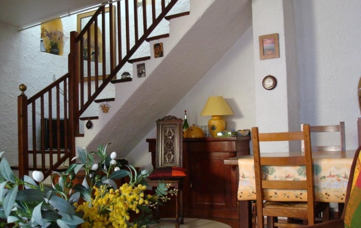 Maison SAINT-GILLES (30800)  65 m2 179 000 € 