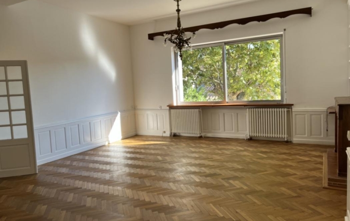 Maison SAINT-GILLES (30800)  185 m2 540 000 € 