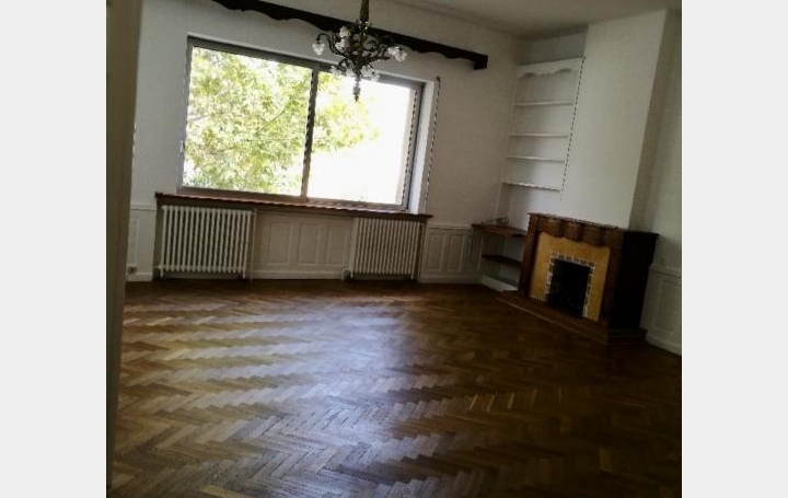 Maison SAINT-GILLES (30800)  185 m2 540 000 € 