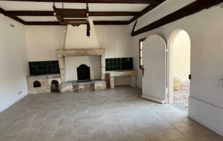 Maison SAINT-GILLES (30800)  185 m2 540 000 € 