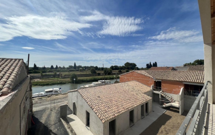 4 Pièces SAINT-GILLES (30800)  84 m2 349 000 € 