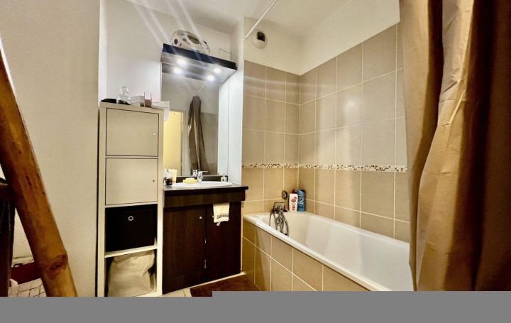 2 Pièces NIMES (30000)  40 m2 115 000 € 