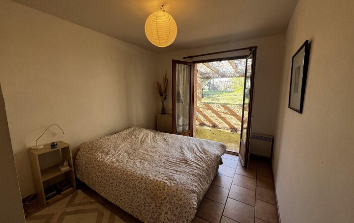 Villa SAINT-GILLES (30800)  175 m2 290 000 € 