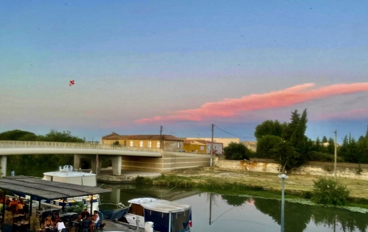 3 Pièces SAINT-GILLES (30800)  70 m2 260 000 € 