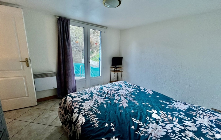 Villa SAINT-GILLES (30800)  84 m2 229 000 € 