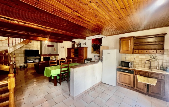 Maison SAINT-GILLES (30800)  92 m2 159 000 € 