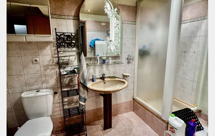 Maison SAINT-GILLES (30800)  92 m2 159 000 € 