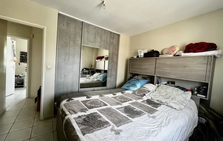 Villa SAINT-GILLES (30800)  100 m2 315 000 € 