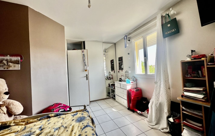 Villa SAINT-GILLES (30800)  100 m2 315 000 € 