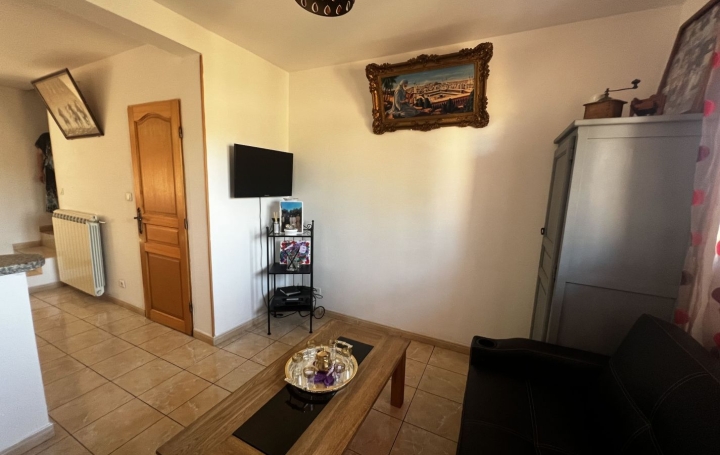 Villa SAINT-GILLES (30800)  117 m2 246 000 € 