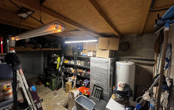 Villa SAINT-GILLES (30800)  117 m2 246 000 € 