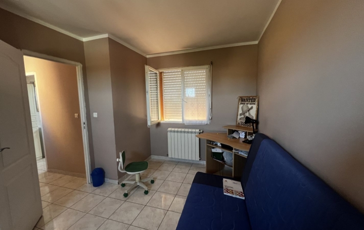 Villa SAINT-GILLES (30800)  96 m2 225 000 € 