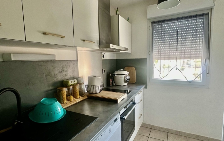 2 Pièces SAINT-GILLES (30800)  53 m2 115 000 € 