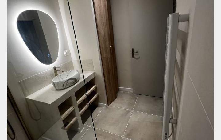 2 Pièces SAINT-GILLES (30800)  51 m2 99 000 € 