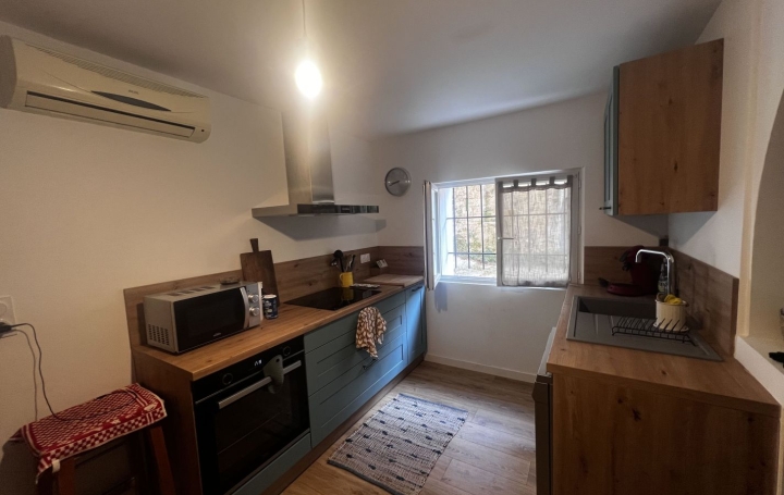 Maison de village SAINT-GILLES (30800)  53 m2 109 000 € 