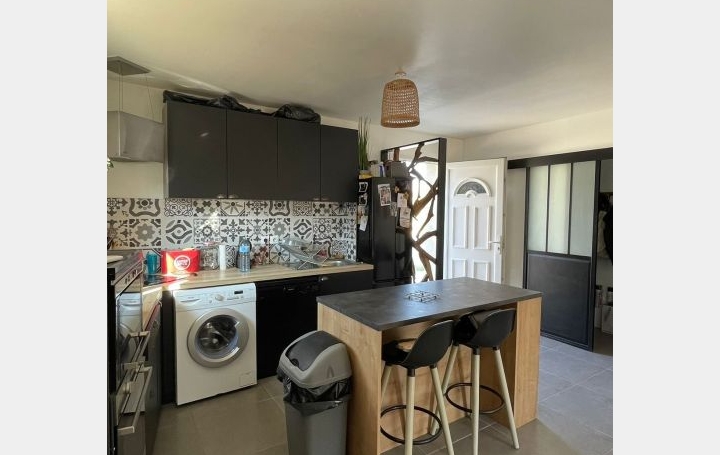 Villa SAINT-GILLES (30800)  70 m2 236 000 € 