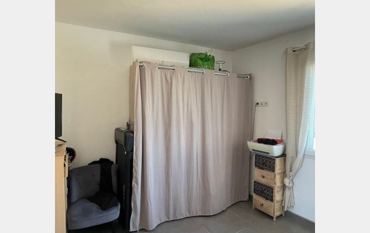 Villa SAINT-GILLES (30800)  70 m2 236 000 € 