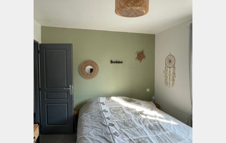 Villa SAINT-GILLES (30800)  70 m2 236 000 € 