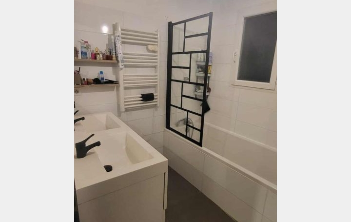 Villa SAINT-GILLES (30800)  70 m2 236 000 € 