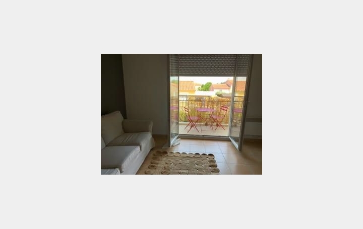 3 Pièces SAINT-GILLES (30800)  54 m2 136 000 € 