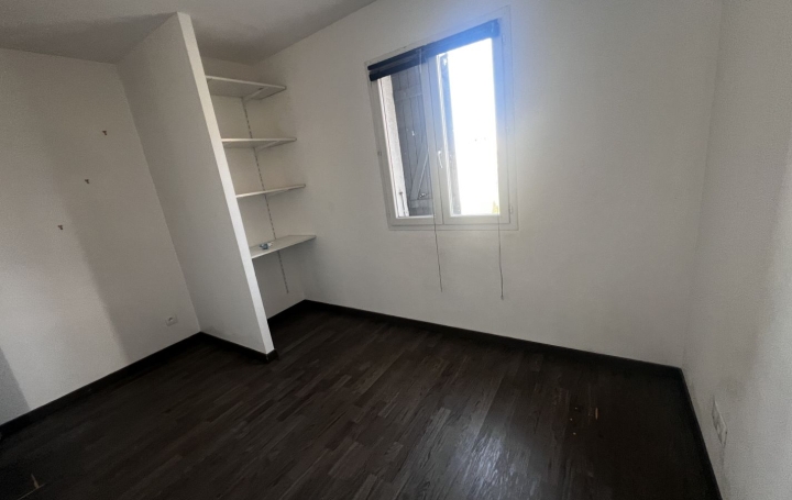 Villa SAINT-GILLES (30800)  85 m2 220 000 € 