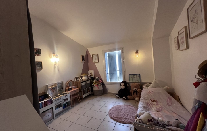 Maison GENERAC (30510)  114 m2 234 000 € 