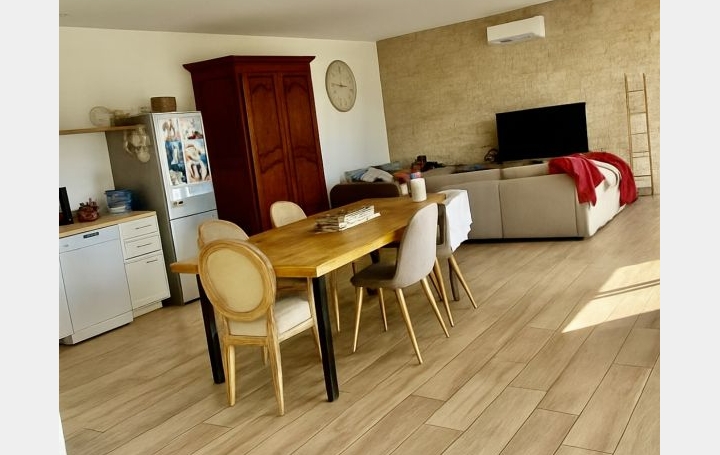 Villa SAINT-GILLES (30800)  119 m2 295 000 € 