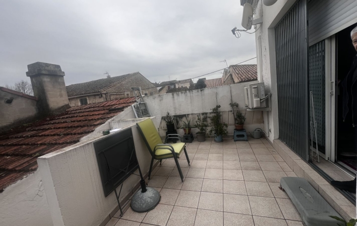 Immeuble SAINT-GILLES (30800)  130 m2 199 000 € 