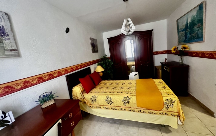 Maison SAINT-GILLES (30800)  84 m2 140 000 € 