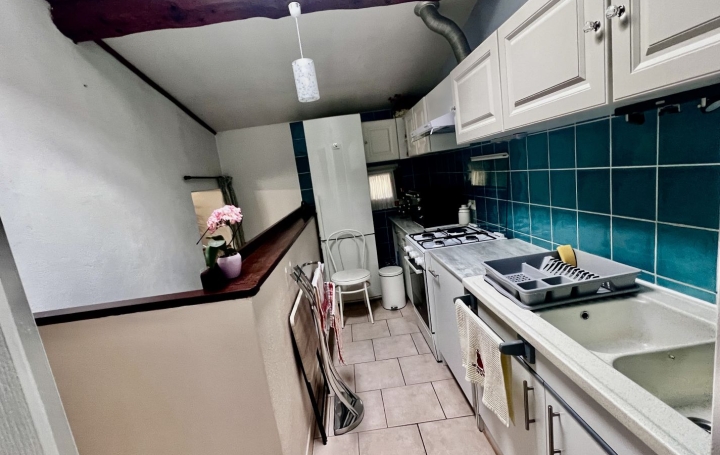 Maison SAINT-GILLES (30800)  84 m2 140 000 € 