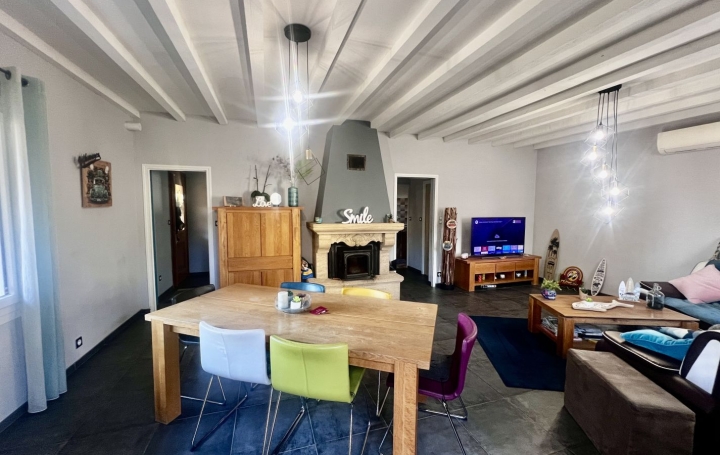 Villa SAINT-GILLES (30800)  140 m2 349 500 € 