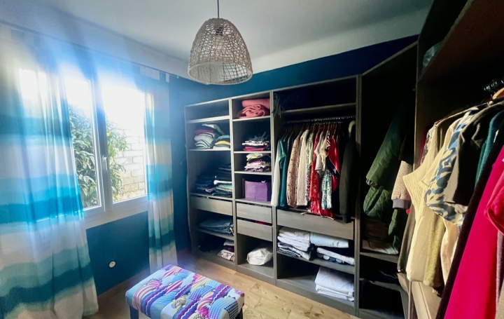 Villa SAINT-GILLES (30800)  140 m2 349 500 € 