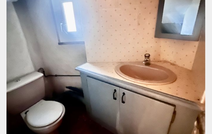 Maison ARLES (13200)  98 m2 169 600 € 