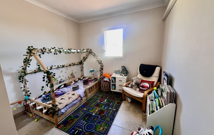 Villa SAINT-GILLES (30800)  100 m2 234 500 € 