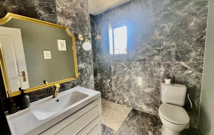 Villa SAINT-GILLES (30800)  106 m2 424 000 € 