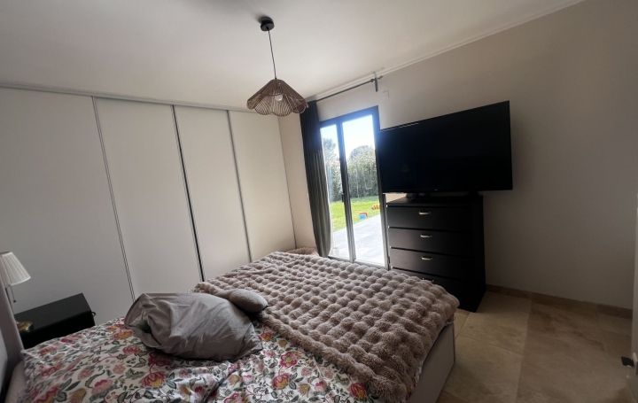 Villa SAINT-GILLES (30800)  106 m2 424 000 € 