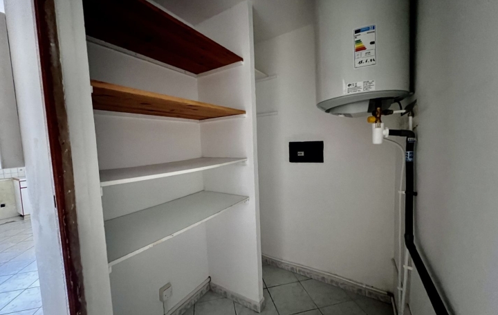Maison SAINT-GILLES (30800)  111 m2 174 900 € 