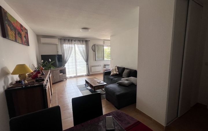2 Pièces SAINT-GILLES (30800)  47 m2 95 000 € 