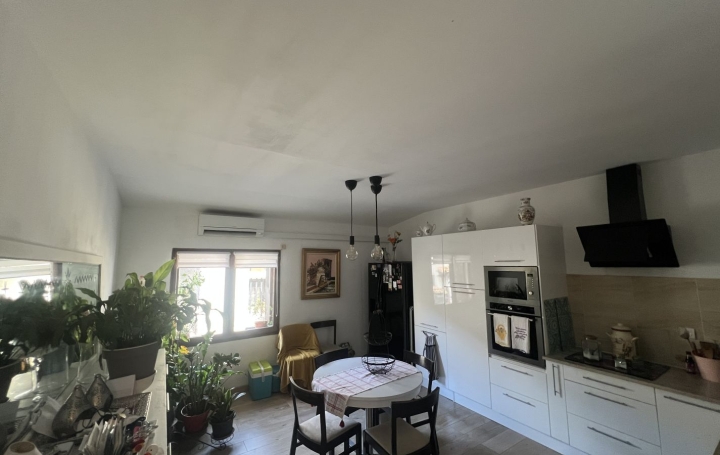 Maison SAINT-GILLES (30800)  50 m2 129 000 € 