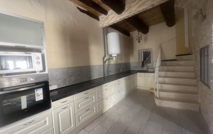 Maison SAINT-GILLES (30800)  93 m2 149 000 € 