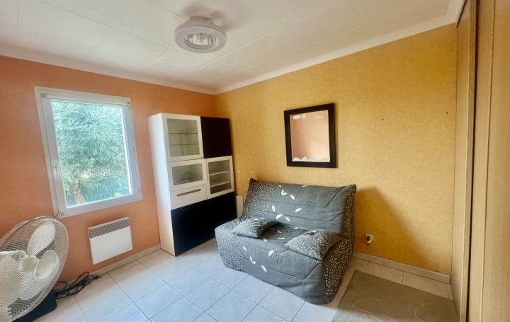 Villa SAINT-GILLES (30800)  116 m2 299 000 € 