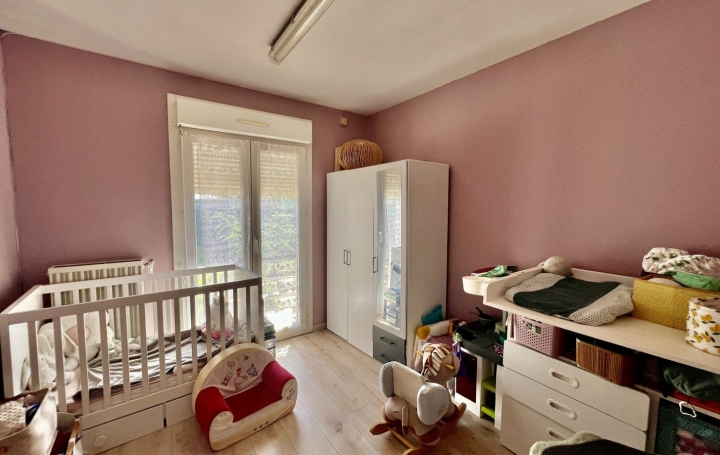 Villa SAINT-GILLES (30800)  90 m2 273 000 € 