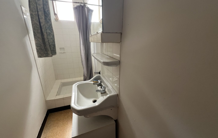 Maison SAINT-GILLES (30800)  110 m2 159 000 € 