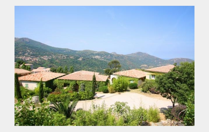 Réseau Immo-diffusion : Villa  SANT'ANTONINO  75 m2 700 € 